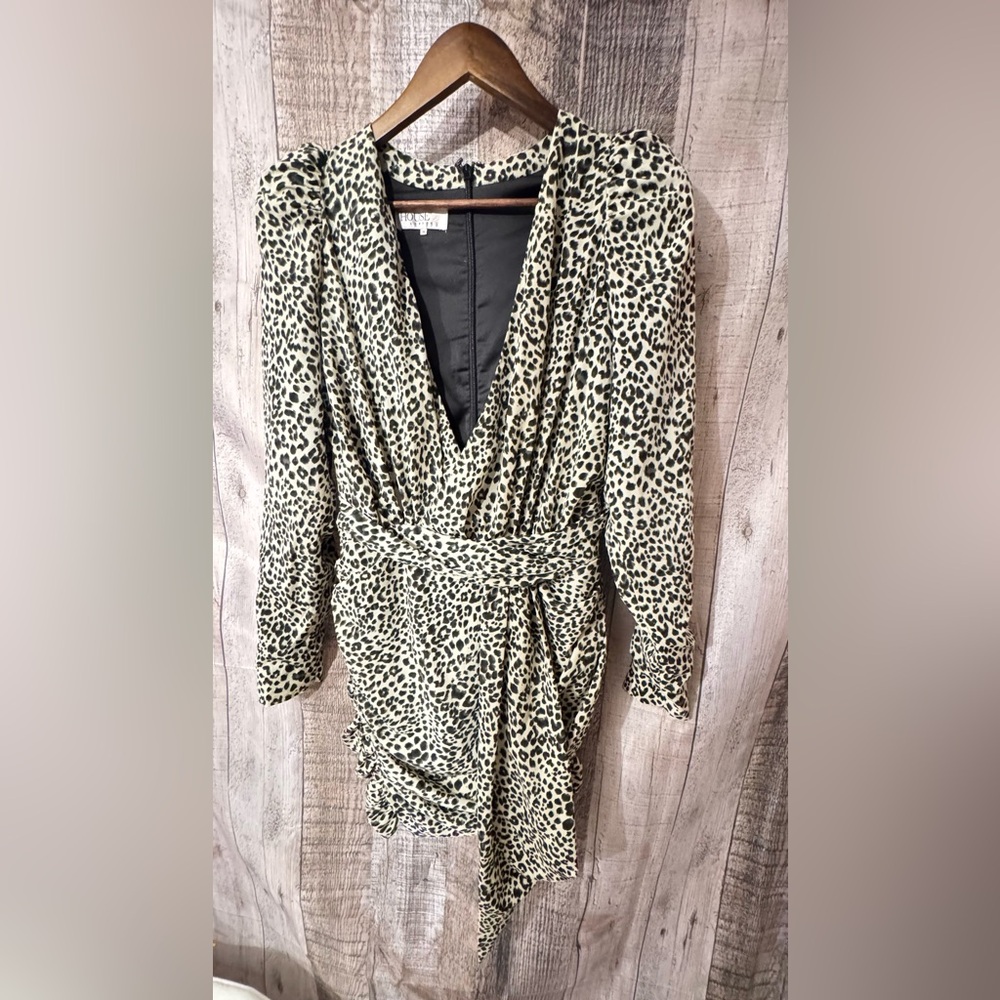House of CB House of CB Sandy Leopard Print Mini Dress. Size M.